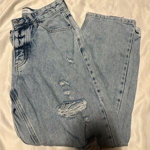Zenana Outfitters Light Blue Boyfriend Jeans